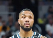 开云体育官网-青岛队完胜步行者，利拉德关键制胜