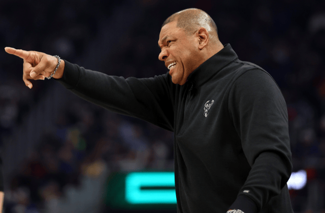 关于湖人主帅针对球队失利指责，重视防守训练的信息