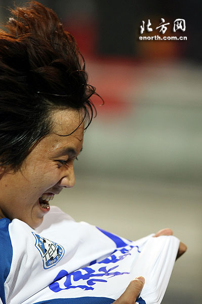 沈搜索攻入制胜球,帮助球队成功逆转的简单介绍 沈搜索攻入制胜球,帮助球队成功逆转的简单介绍