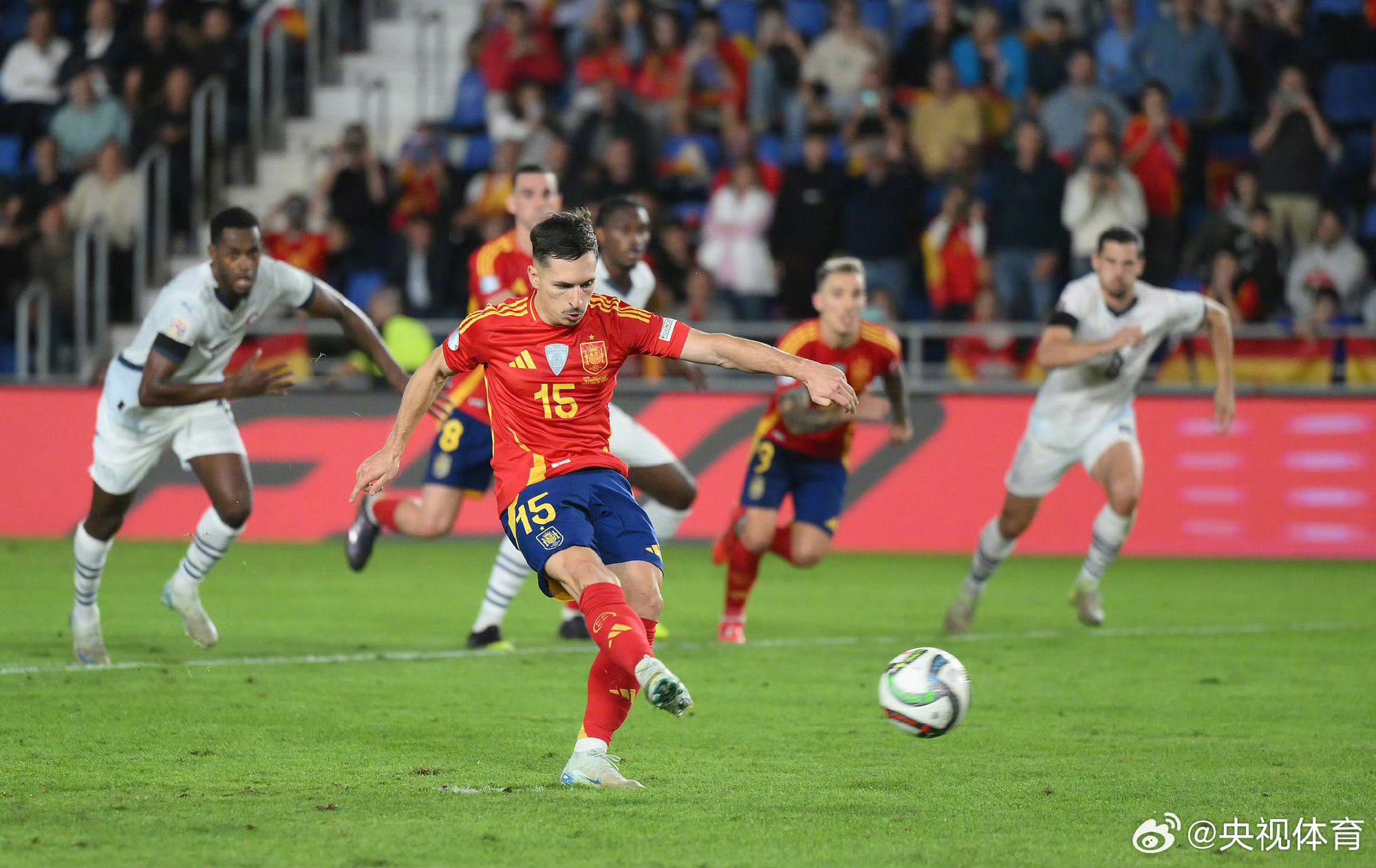 葡萄牙队成功晋级年欧锦赛四强