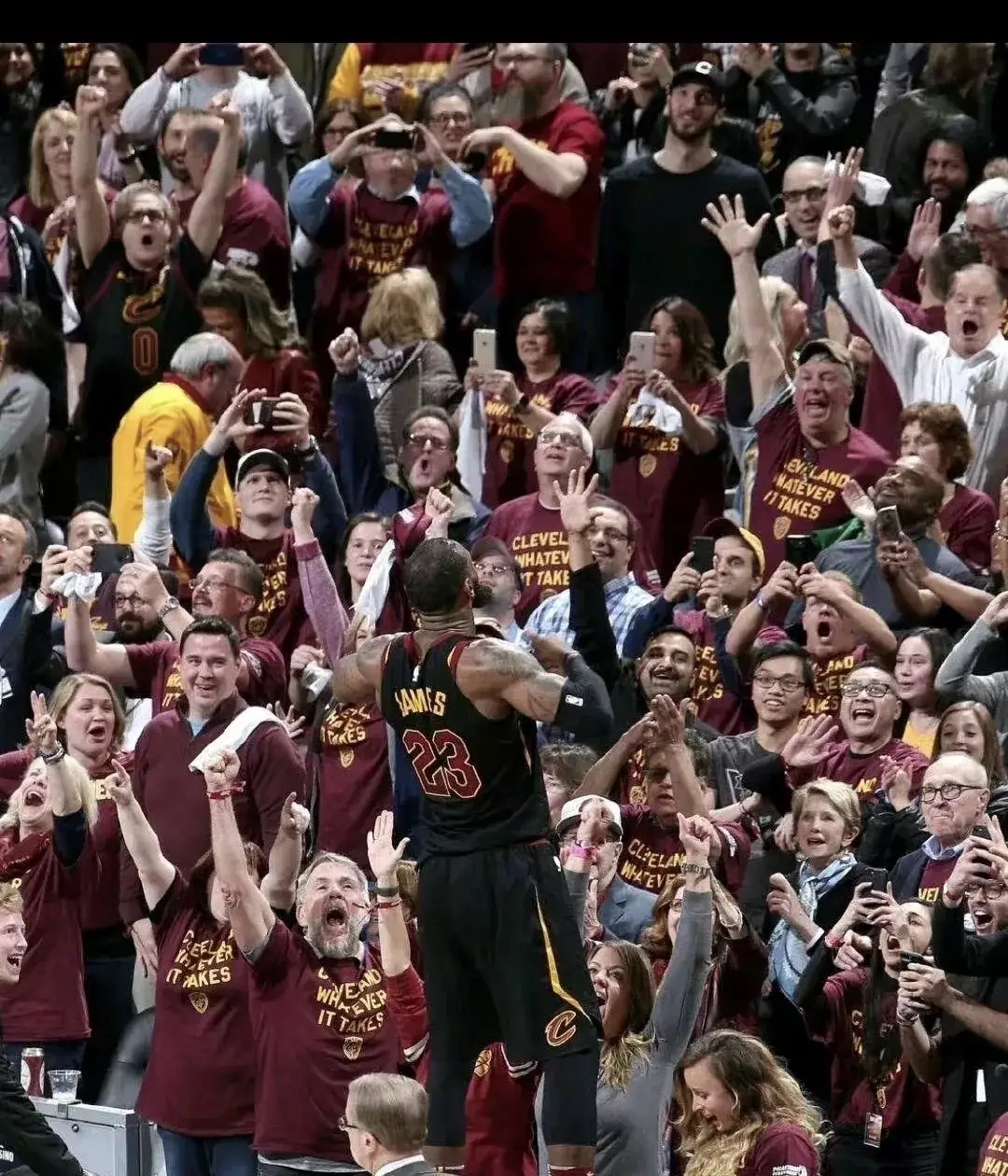 热火轻取独行侠,詹姆斯统治全场 热火轻取独行侠,詹姆斯统治全场