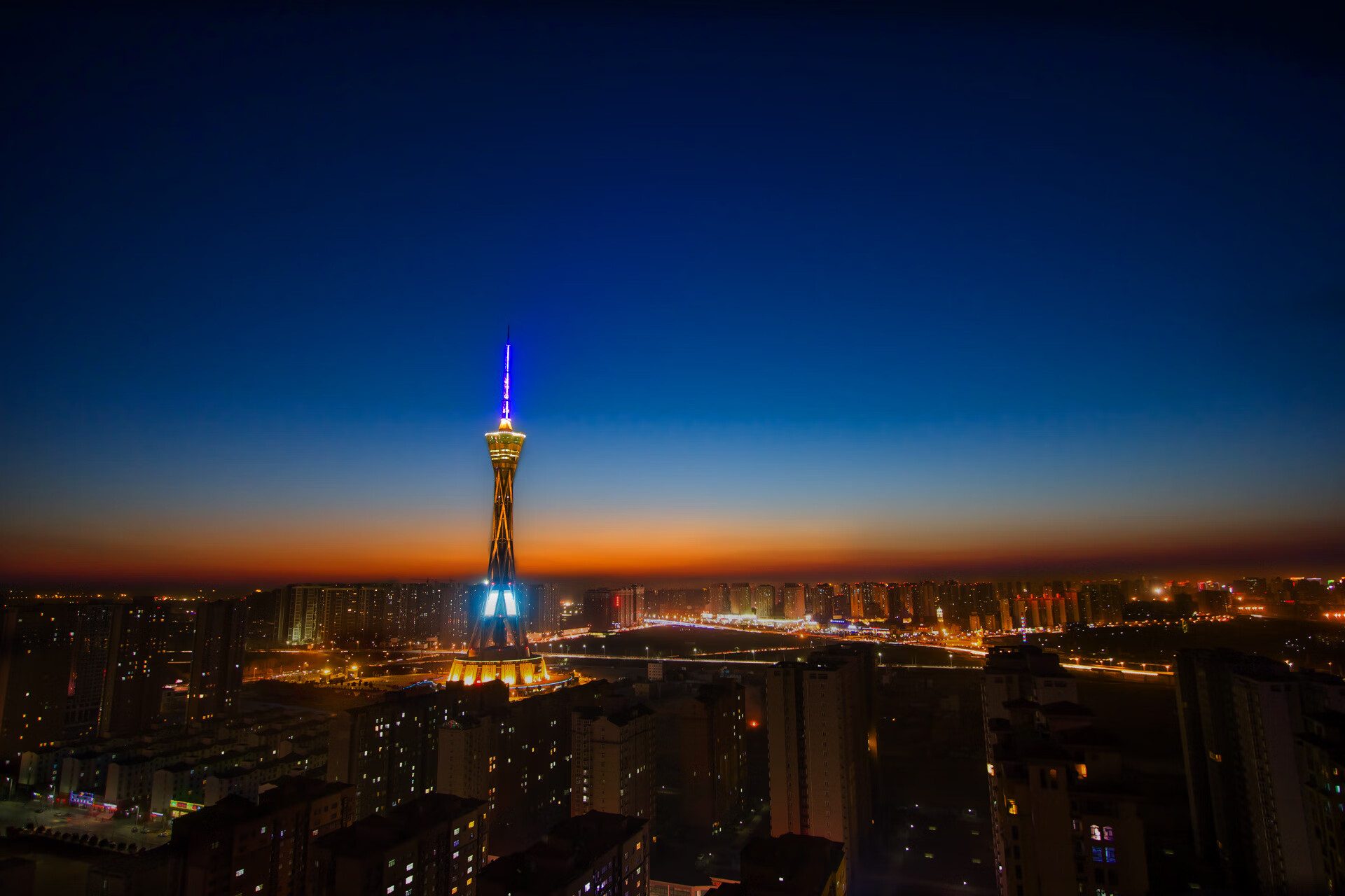 加时鏖战！凯尔特人力克马刺，新星福克斯惊艳表现点燃赛场