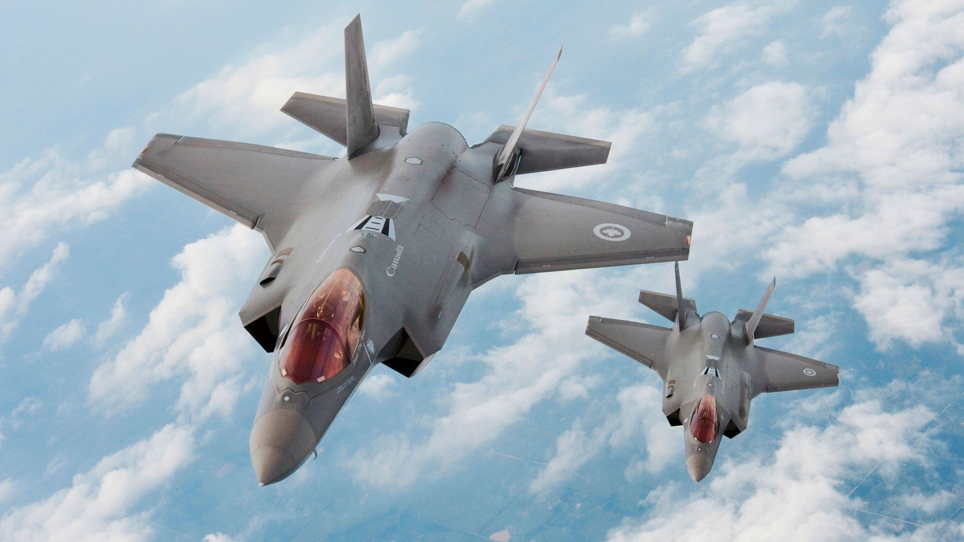 橙衣风暴席卷格子军，荷兰攻防艺术下的克罗地亚悲歌