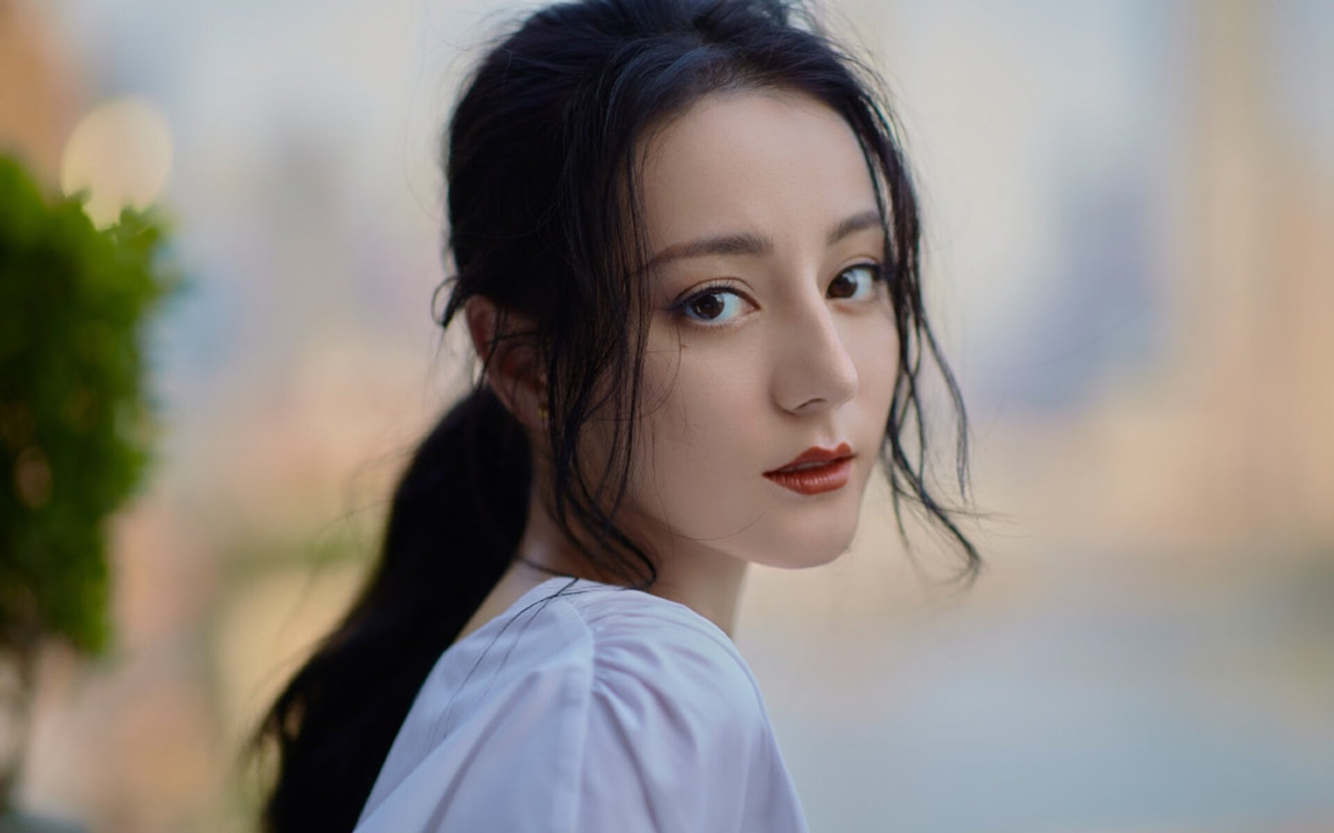 绿茵烽烟起，2026世界杯A组强强对话，尼日利亚凭天克之势压制厄瓜多尔，迪亚斯独舞闪耀全场